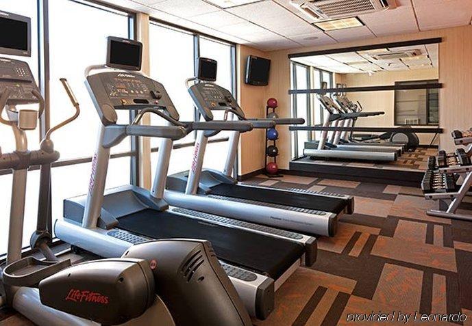Courtyard Hartford 3*